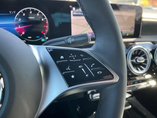 Mercedes-Benz A 180 Progressive