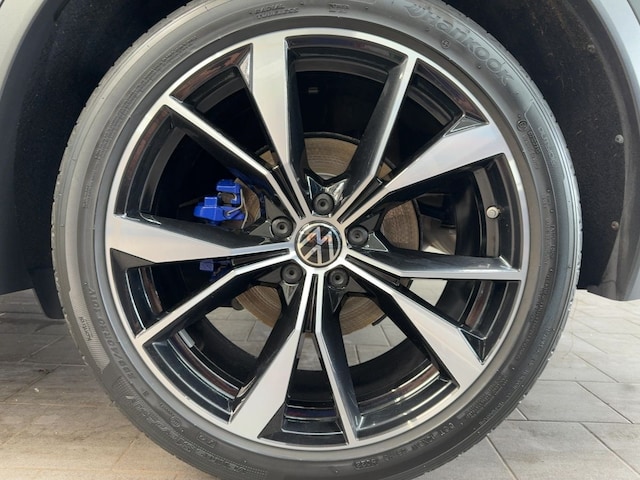 Volkswagen Tiguan 2.0 TSI DSG