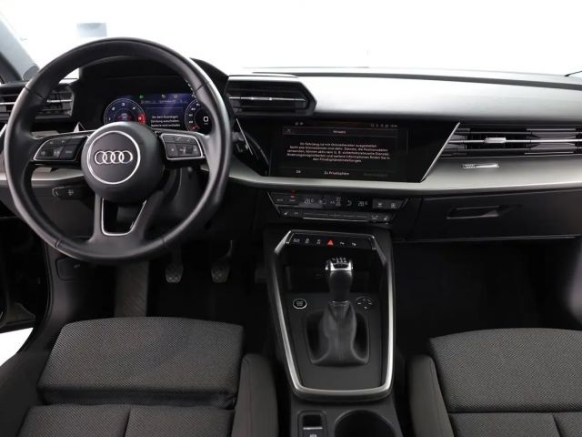 Audi A3 30 TDI Sedan