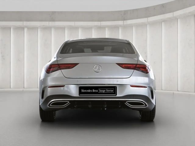 Mercedes-Benz CLA 200 AMG Line Coupé