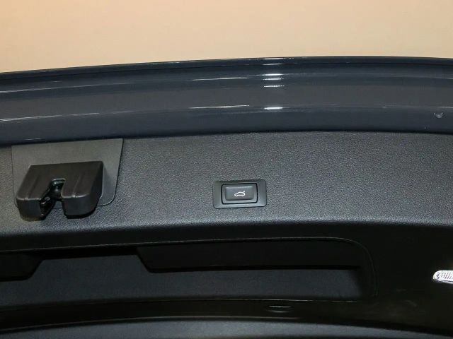 Audi Q8 e-tron 50 Quattro