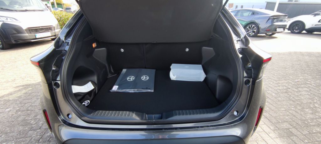 Toyota Yaris Cross 4x2 5-deurs Plus