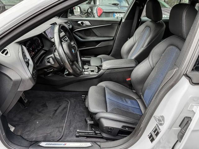 BMW 218 218i Coupé M-Sport