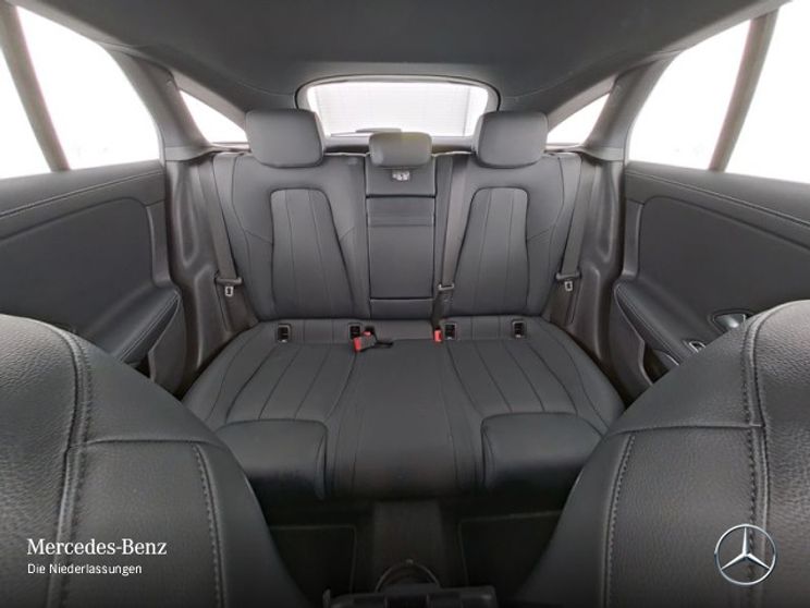 Mercedes-Benz CLA 200 Shooting Brake