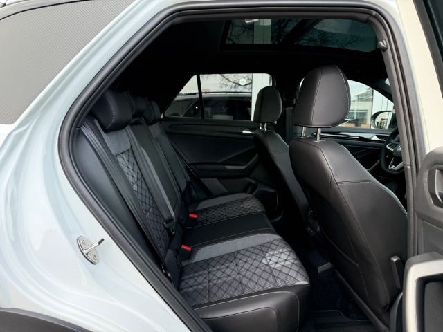 Volkswagen T-Roc 1.5 TSI DSG IQ.Drive R-Line