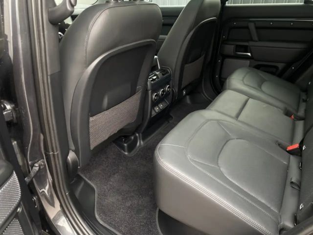 Land Rover Defender 5.0 110