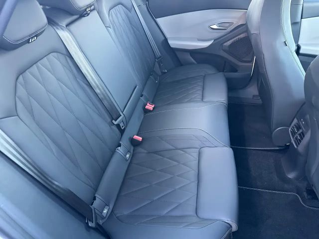 Ford Capri AWD Premium