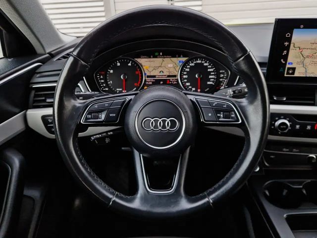 Audi A4 Avant S-Tronic