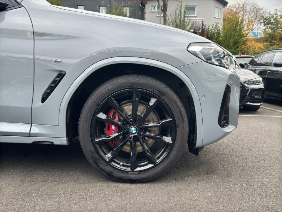 BMW X4 M40d