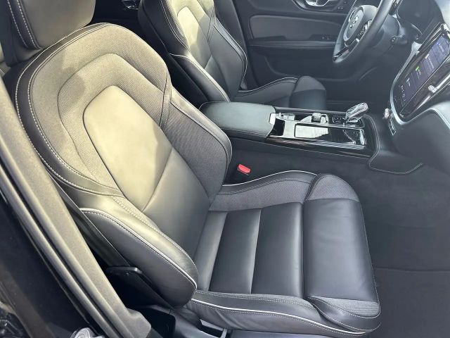 Volvo V60 AWD Bright Plus Recharge