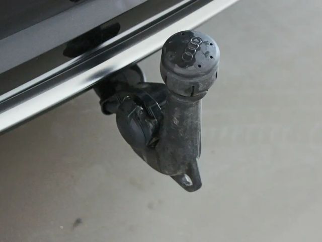 Audi A4 30 TDI Avant S-Tronic