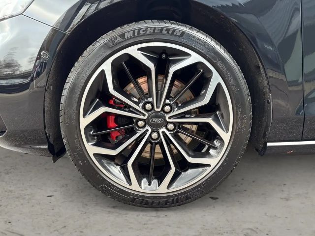 Ford Focus EcoBoost ST Line Wagon