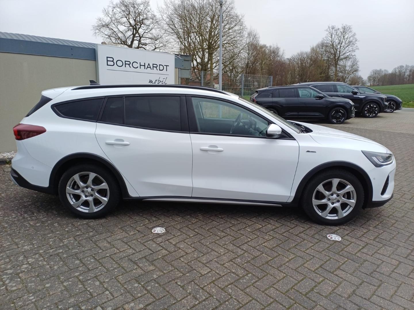 Ford Focus Active Wagon