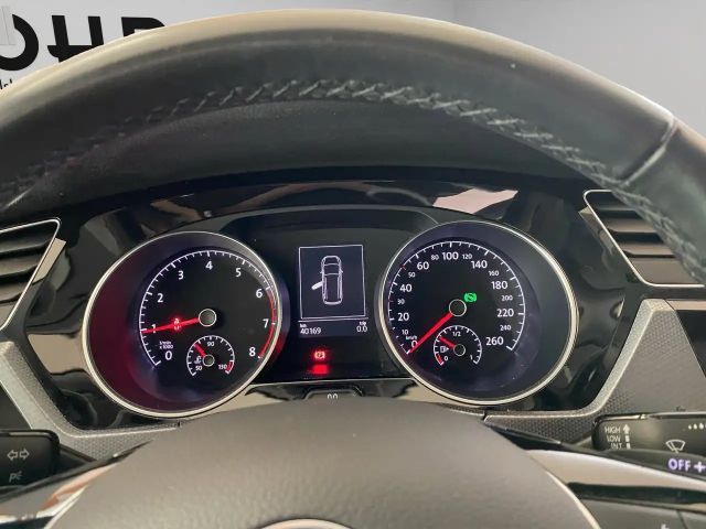 Volkswagen Touran 1.5 TSI BMT DSG