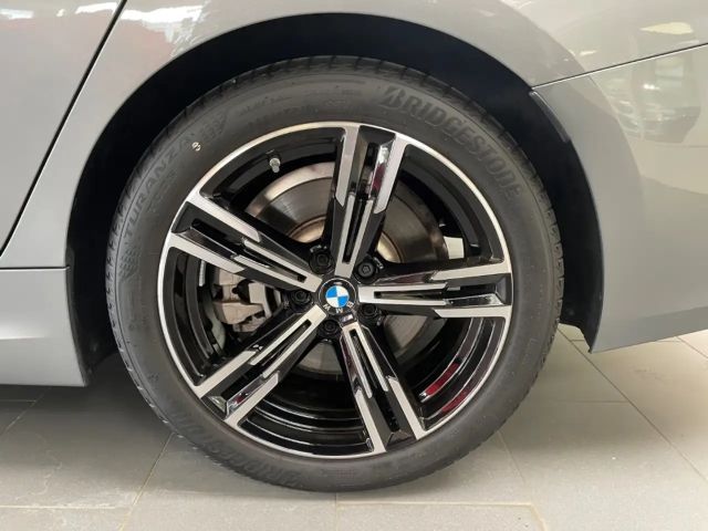 BMW 330 330i M-Sport xDrive
