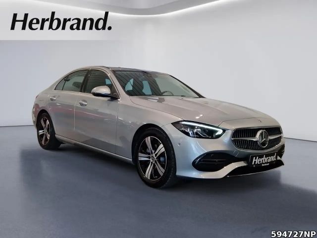 Mercedes-Benz C 180 AVANTGARDE Sedan
