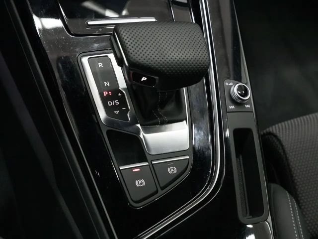 Audi A4 40 TFSI Quattro S-Line