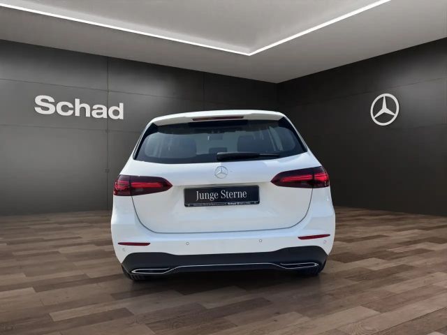 Mercedes-Benz B 180 Progressive