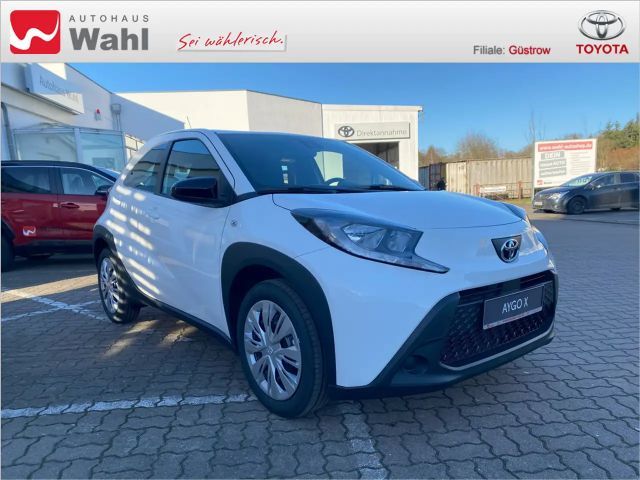 Toyota Aygo X 1.0 VVT-i Hatchback Play