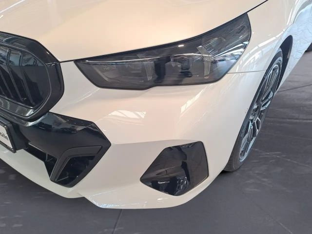 BMW 520 520d M-Sport Touring