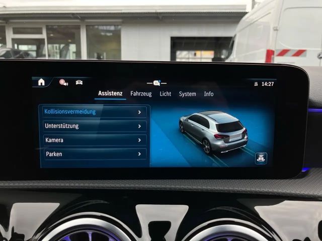 Mercedes-Benz A 200 AMG Line