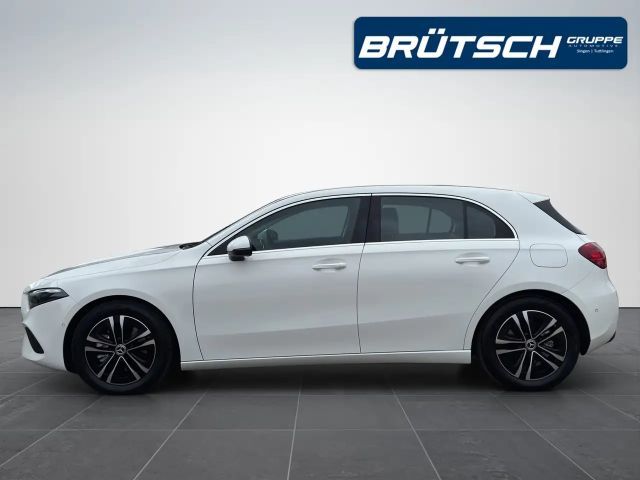 Mercedes-Benz A 220 4MATIC Progressive