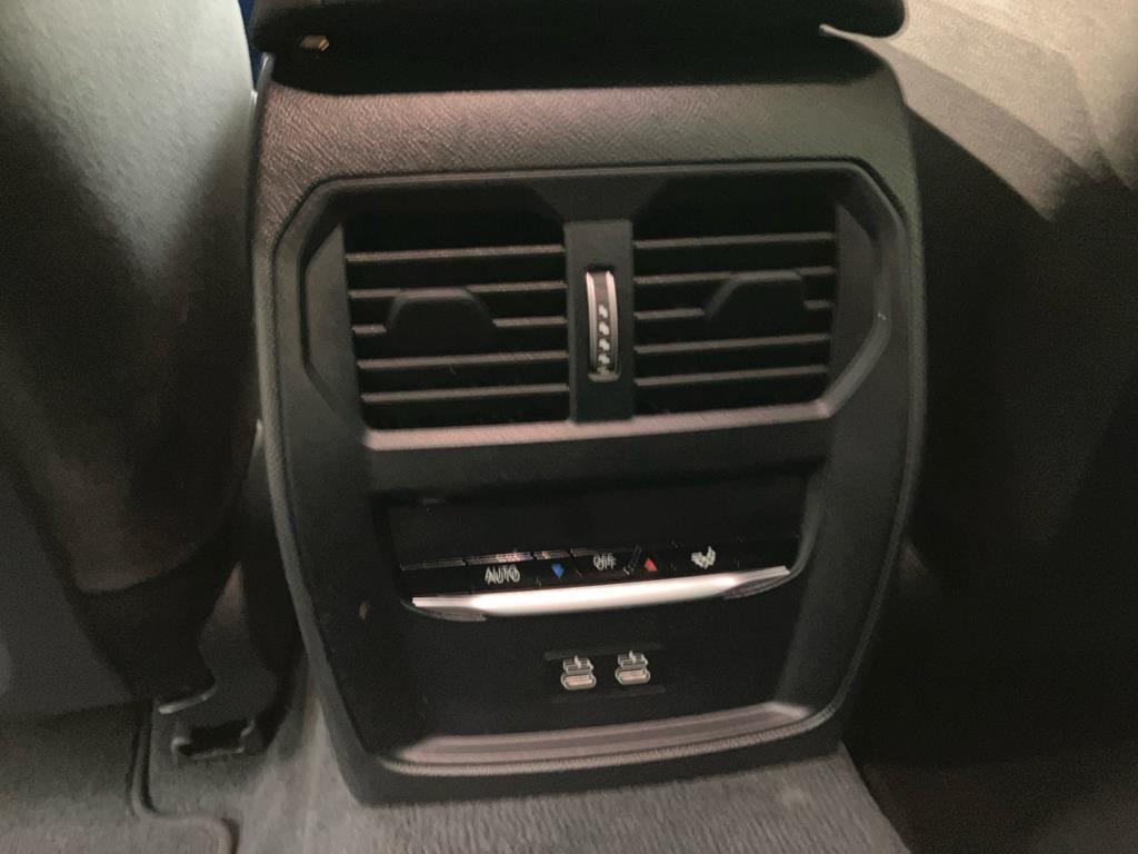 BMW 320 320d Touring xDrive