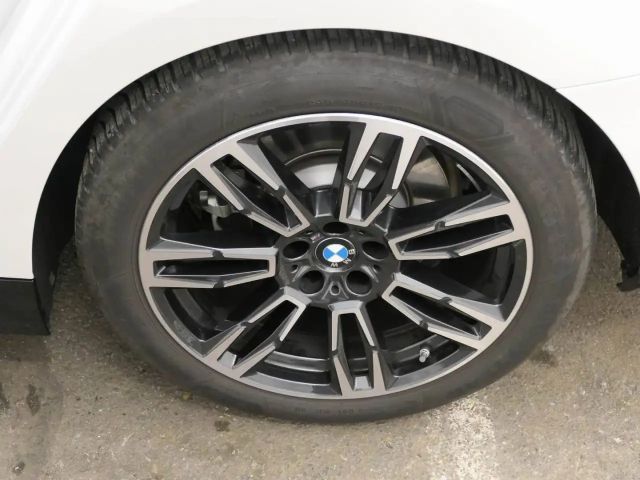 BMW 520 520d M-Sport Sedan xDrive