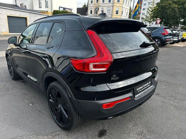 Volvo XC40 Plus