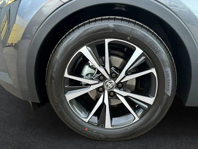 Toyota C-HR Active Hybride