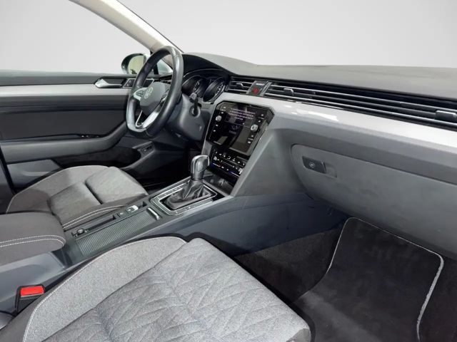 Volkswagen Passat 2.0 TDI DSG Variant
