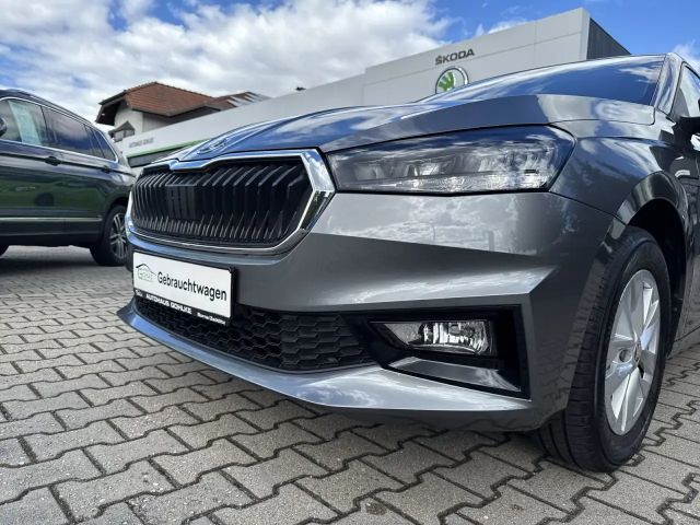 Skoda Fabia 1.0T 70kW*Klima*Sitzheizung*LM*Parksensore Klima