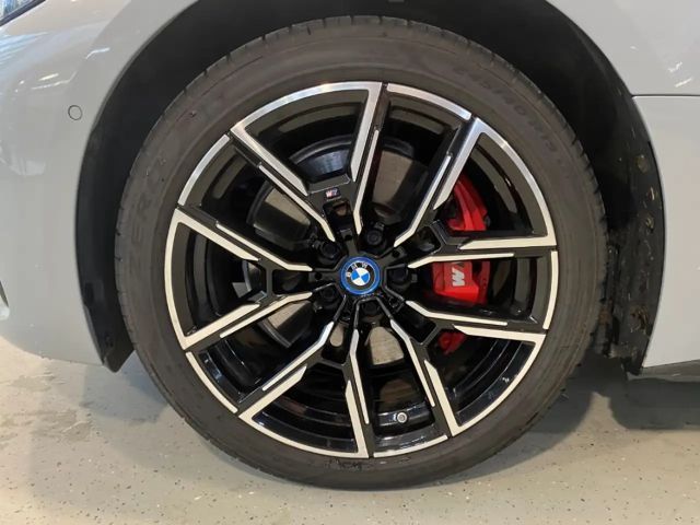 BMW i4 Coupé Gran Coupé Sedan eDrive40