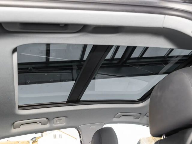 Audi A4 35 TDI Avant S-Line