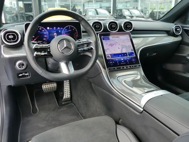 Mercedes-Benz C 220 AMG Line C 220 d Sedan