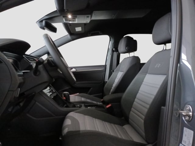 Volkswagen Touran 1,5 TSI 7-SITZER*STANDHZG*AHK*NAV*RFK* KLIMA LED ALU