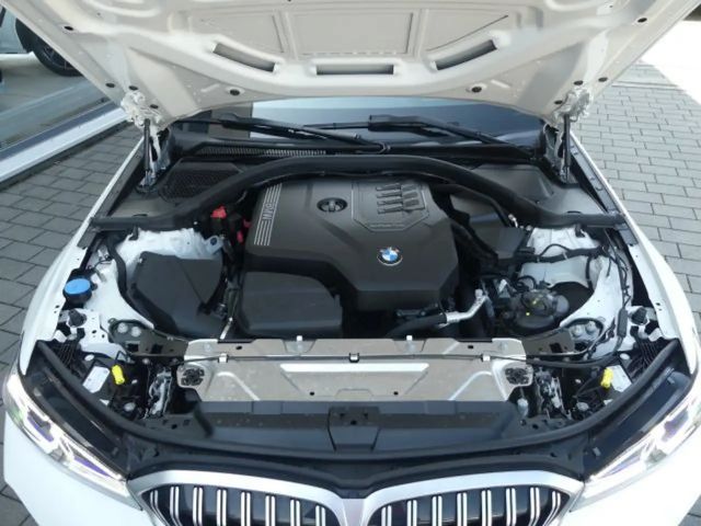 BMW 320 320i Touring