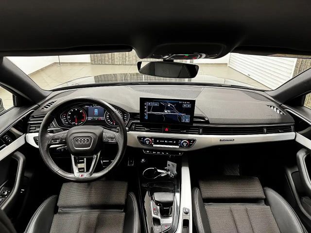 Audi A4 40 TFSI Avant Quattro S-Tronic