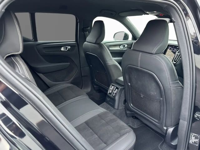 Volvo XC40 Dark Plus Recharge T4