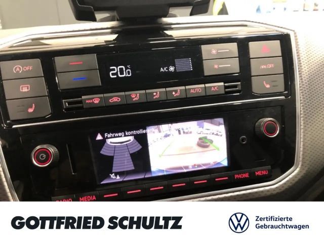 Volkswagen up! Active