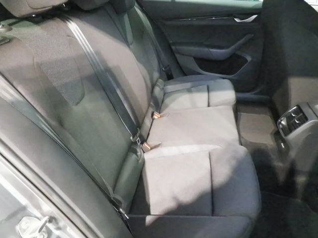 Skoda Octavia Essence TSI