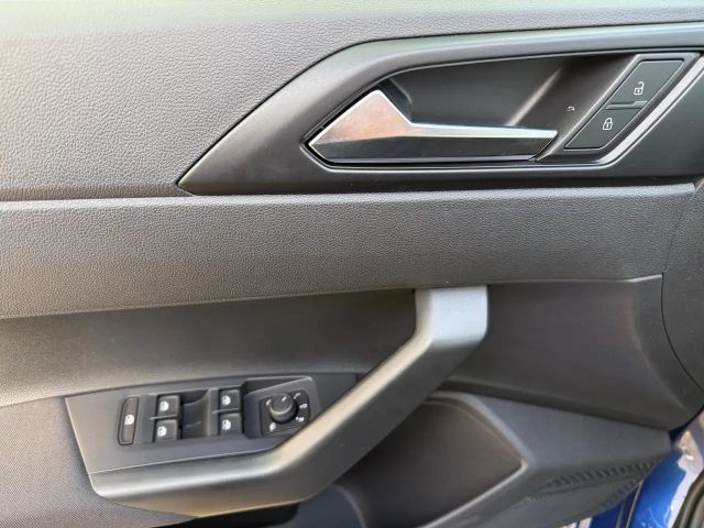 Volkswagen Polo 4Me TSI