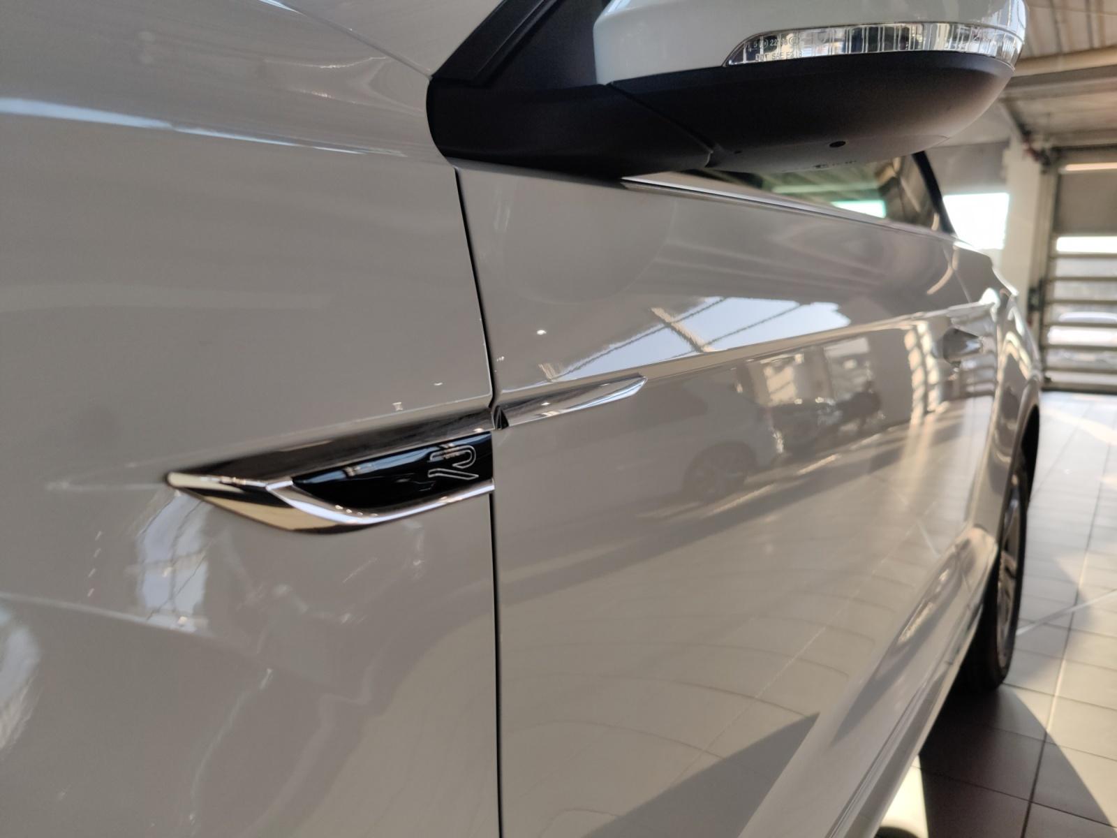 Volkswagen T-Roc 1.5 TSI Cabriolet DSG R-Line