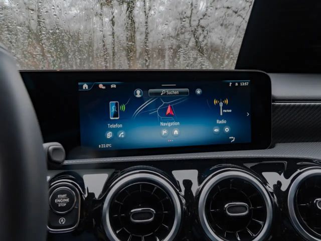 Mercedes-Benz A 200 Progressive