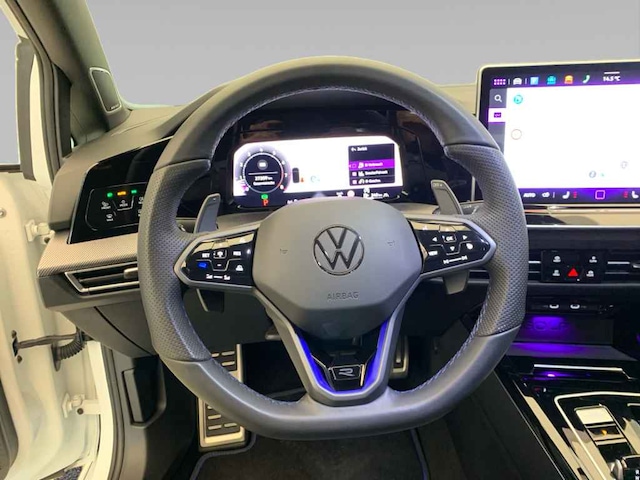 Volkswagen Golf IQ.Drive