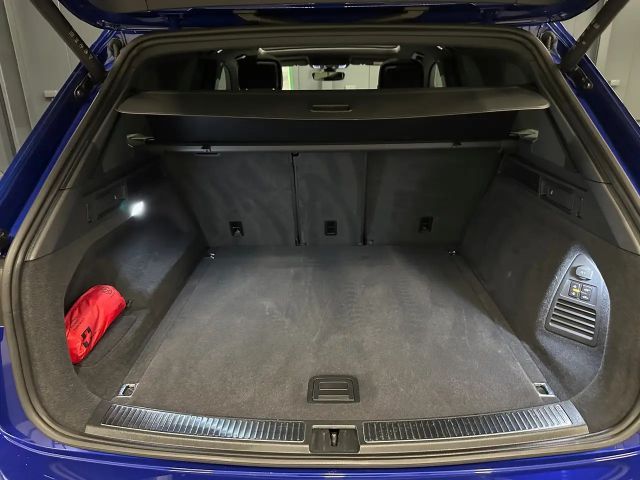 Volkswagen Touareg IQ.Drive R-Line