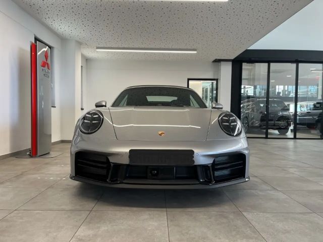 Porsche 992 Cabrio Carrera
