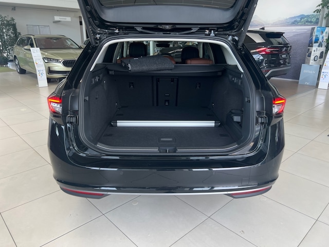 Skoda Superb 2.0 TDI Combi