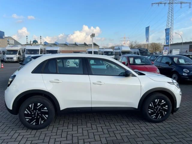 Fiat 600e +CARPLAY+KAMERA+TOTWINKEL+SITZH+KEYLESS+KLIMAAUTO+