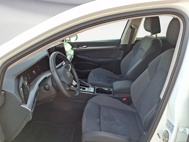 Volkswagen Golf DSG Style eHybrid